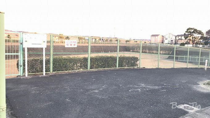 知多市　寺本台庭球場