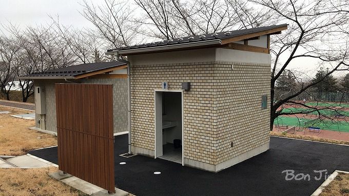 養老公園テニスコート　bonjin028.com/tennis