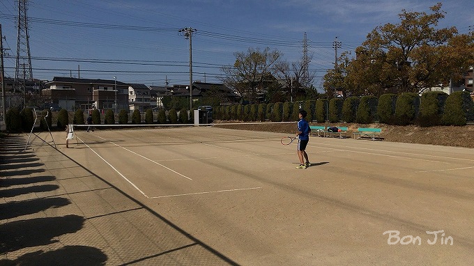 落合公園テニスコート　テニスのBonJin