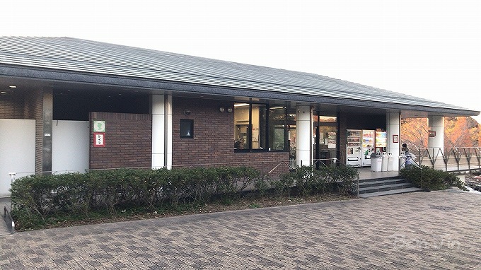 半田運動公園テニスコート　テニスのBonJin