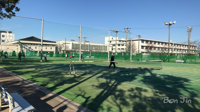 海津テニスコート　テニスのBonJin