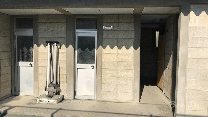 東新テニスコート　テニスのBonJin