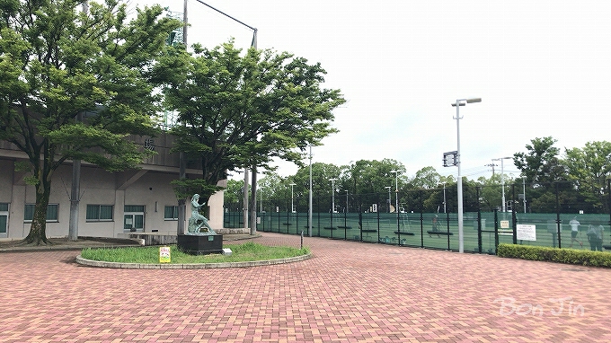 三好公園テニスコート　テニスのBonJin