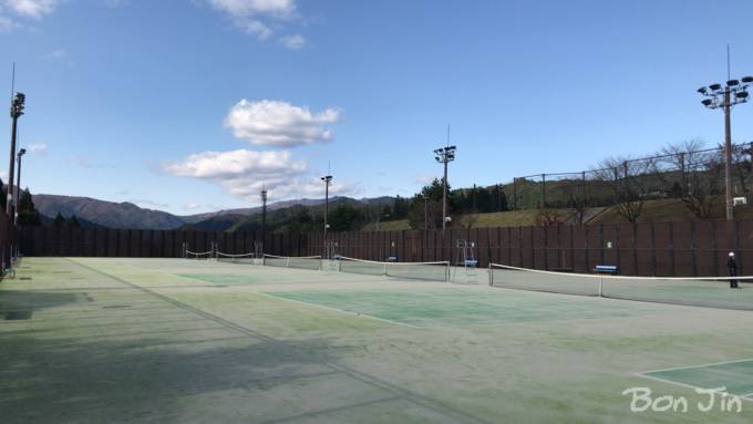 郡上市合併記念公園テニスコート　テニスのBonJin