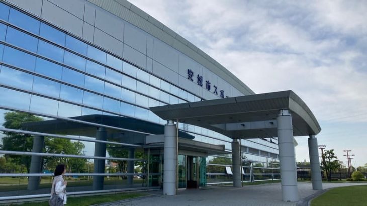 安城市テニスコート　テニスのBonJin