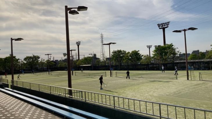 安城市テニスコート　テニスのBonJin